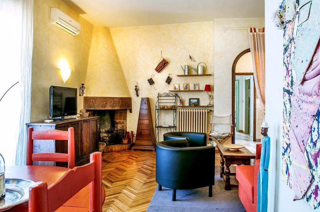 Santo Stefano Penthouse By 360Rentals フィレンツェ 部屋 写真